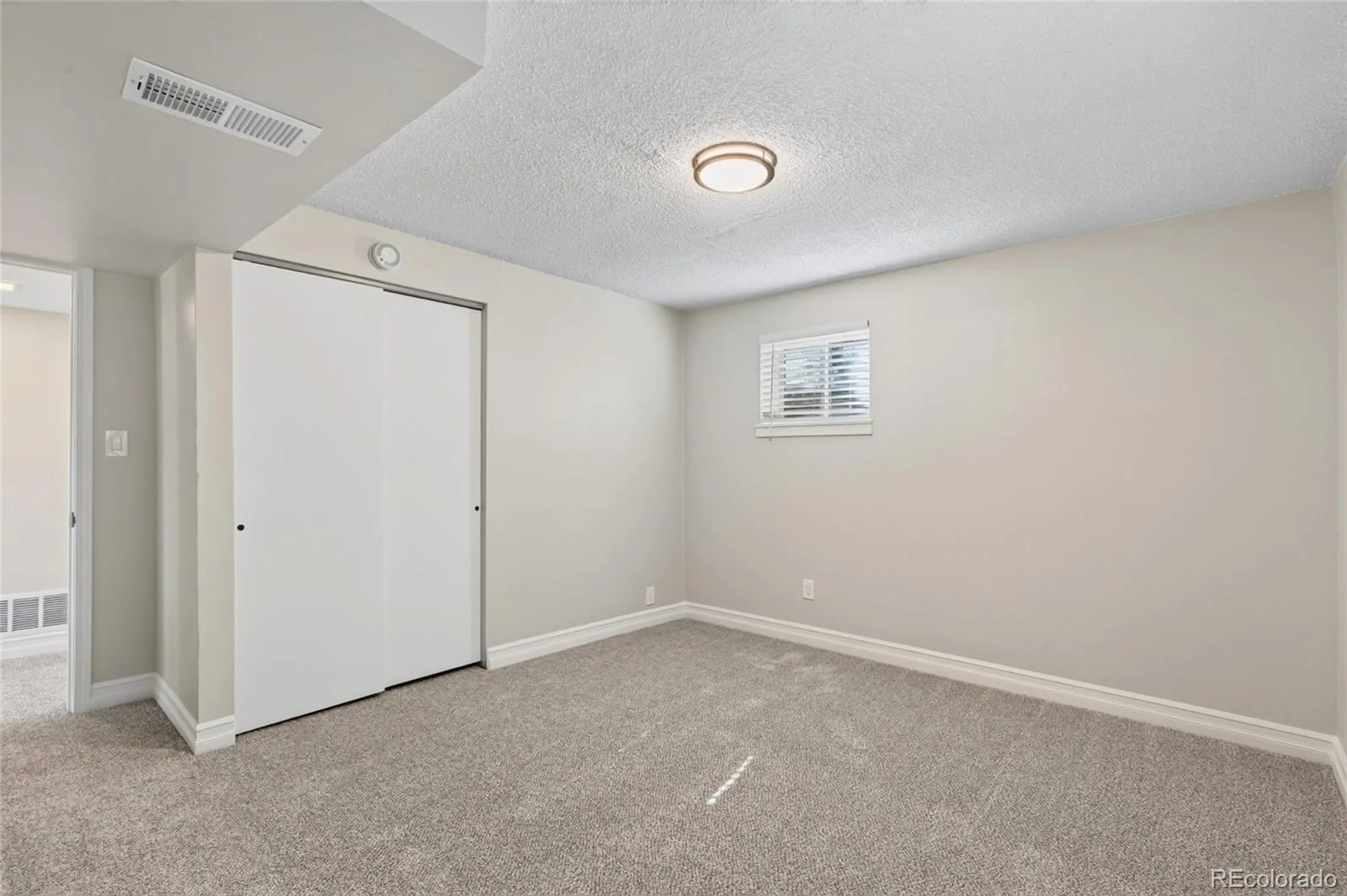 17513 E Lasalle Drive Aurora CO 80013 | MLS #REC2465407 10072026062513 1600 32