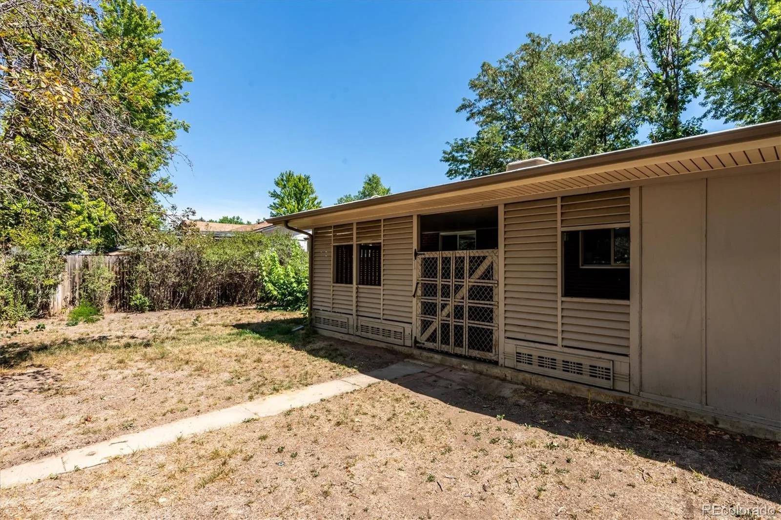 5983 Field Street Arvada CO 80004 | MLS #REC2468905 08262026165935 1600 27