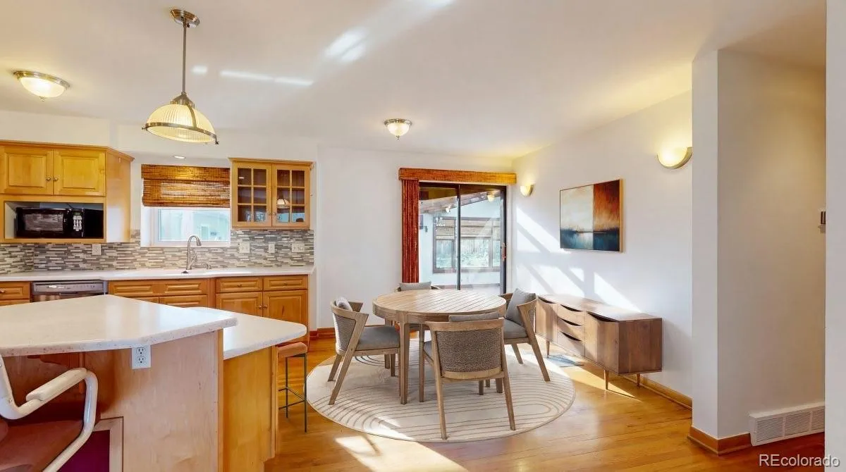 04142026161715 1200 4