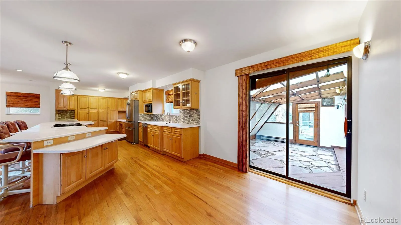 04142026161715 1600 10