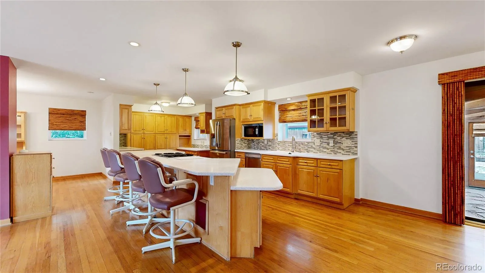 04142026161715 1600 12