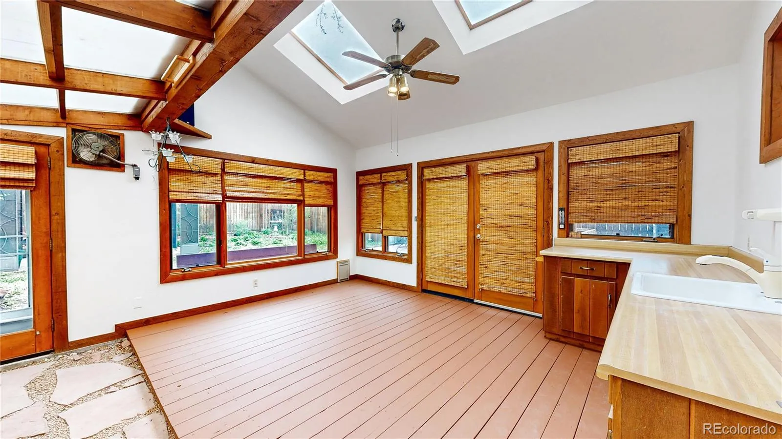 04142026161715 1600 31