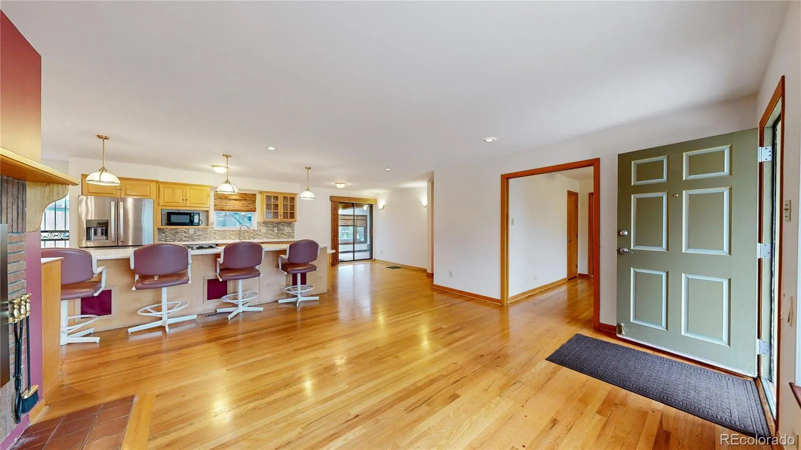 04142026161715 1600 5