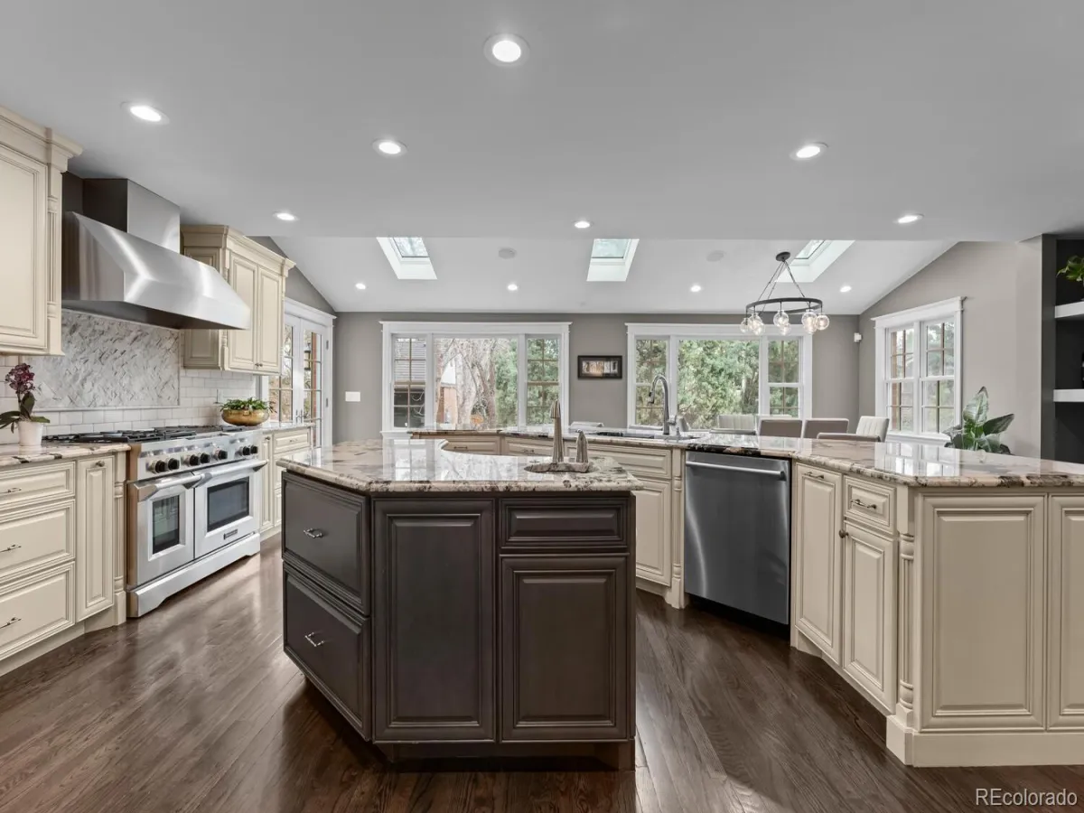 04092026213642 1200 0