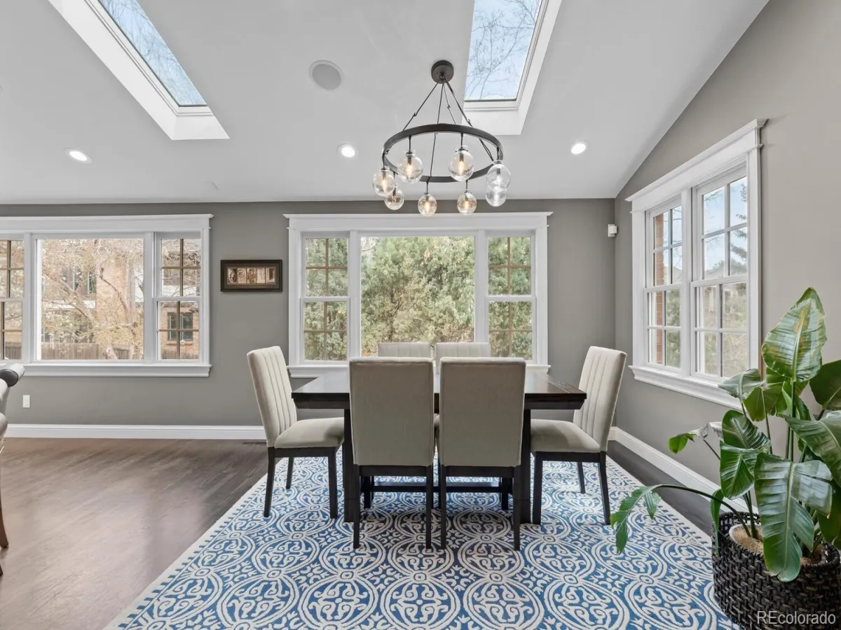 04092026213642 1200 16