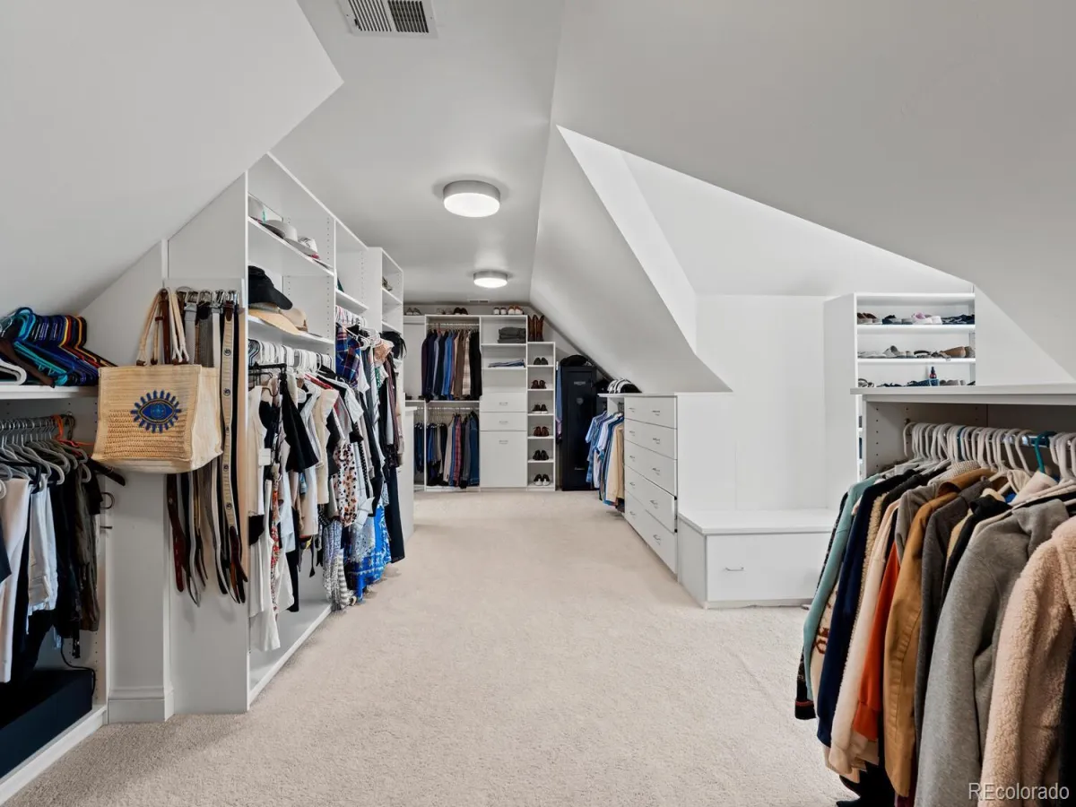 04092026213642 1200 22