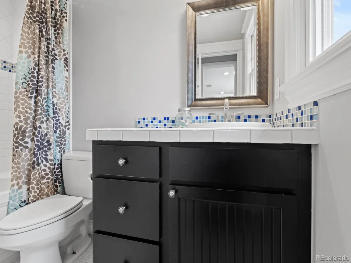 04092026213642 1200 24