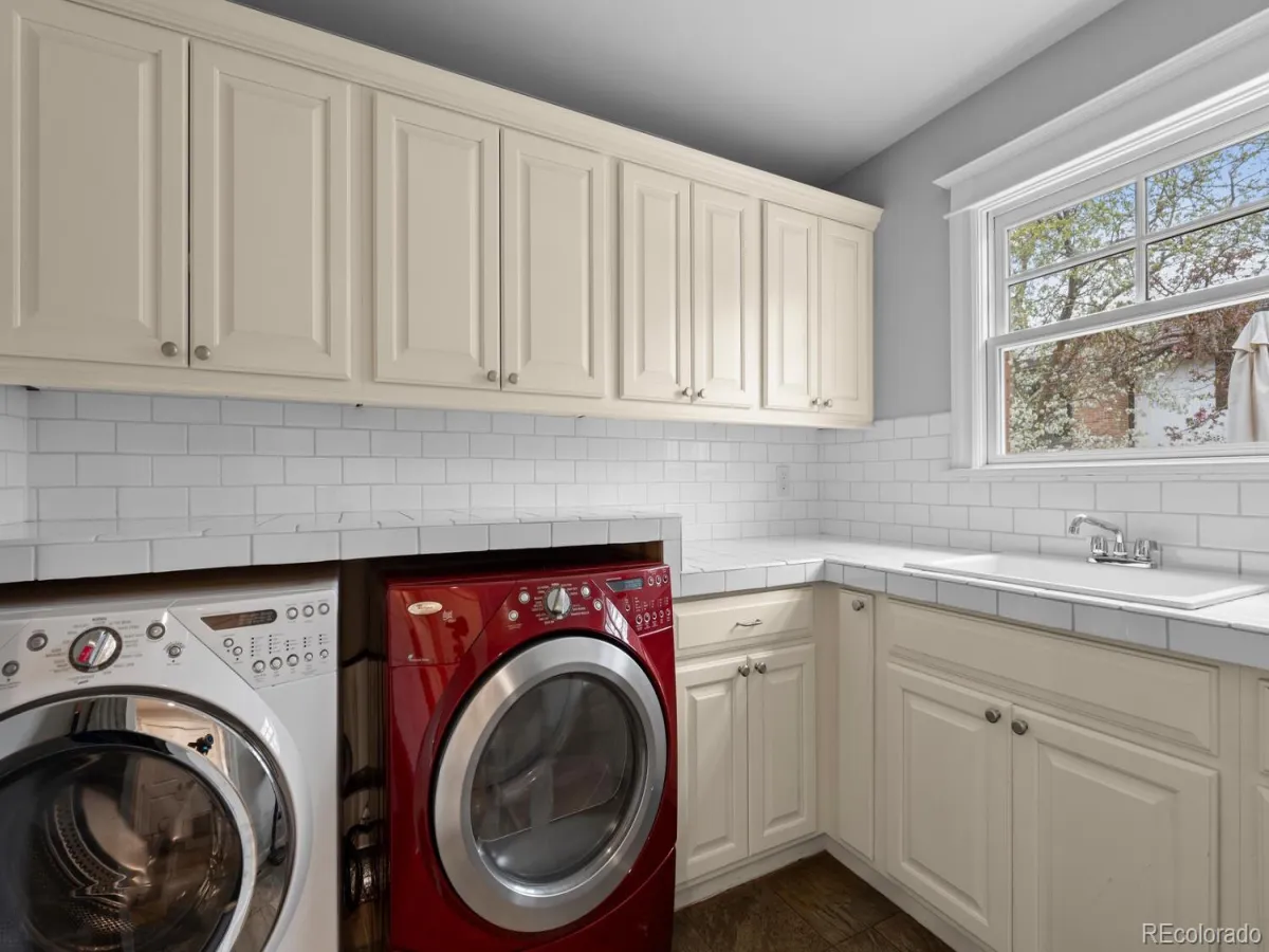 04092026213642 1200 39