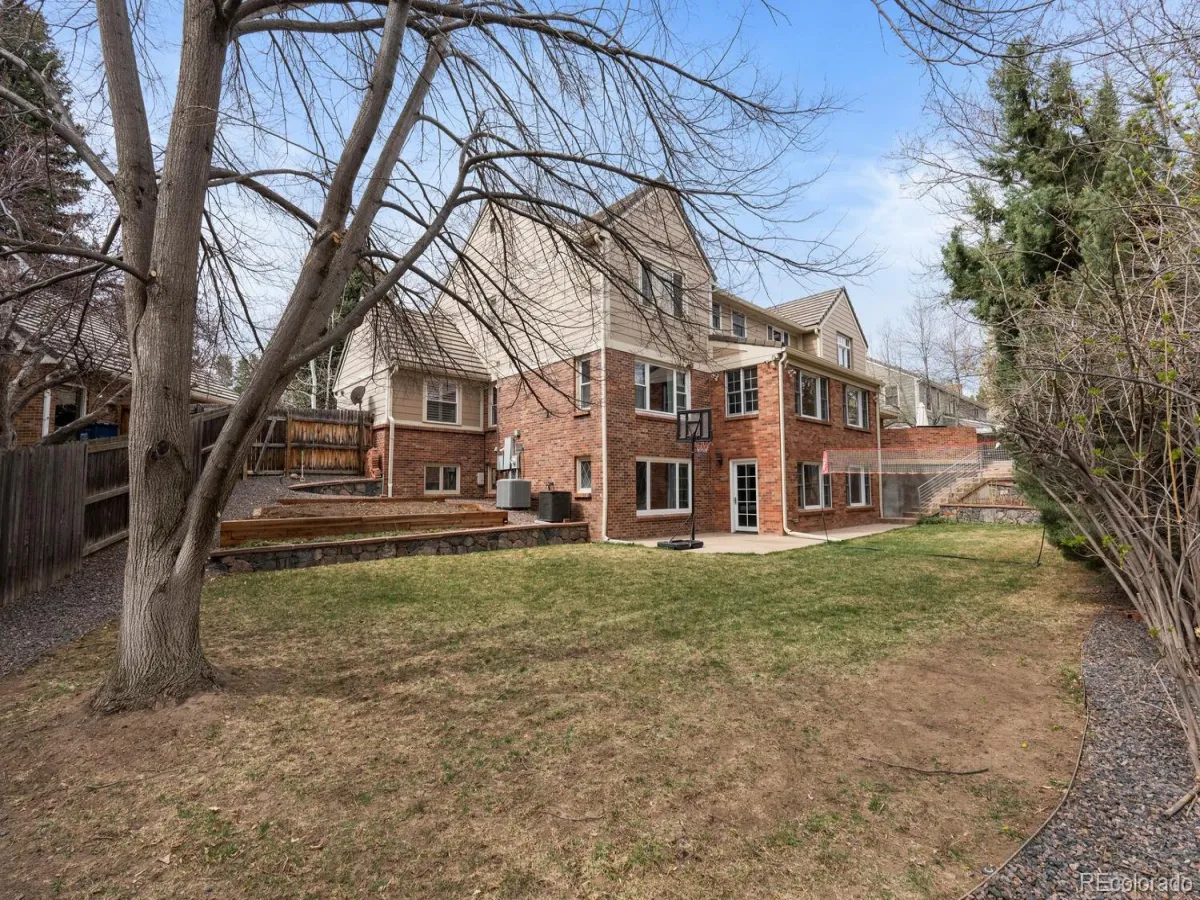5220 S Joliet Way Englewood CO 80111 MLS #REC2471278 05072026235721 1200 40