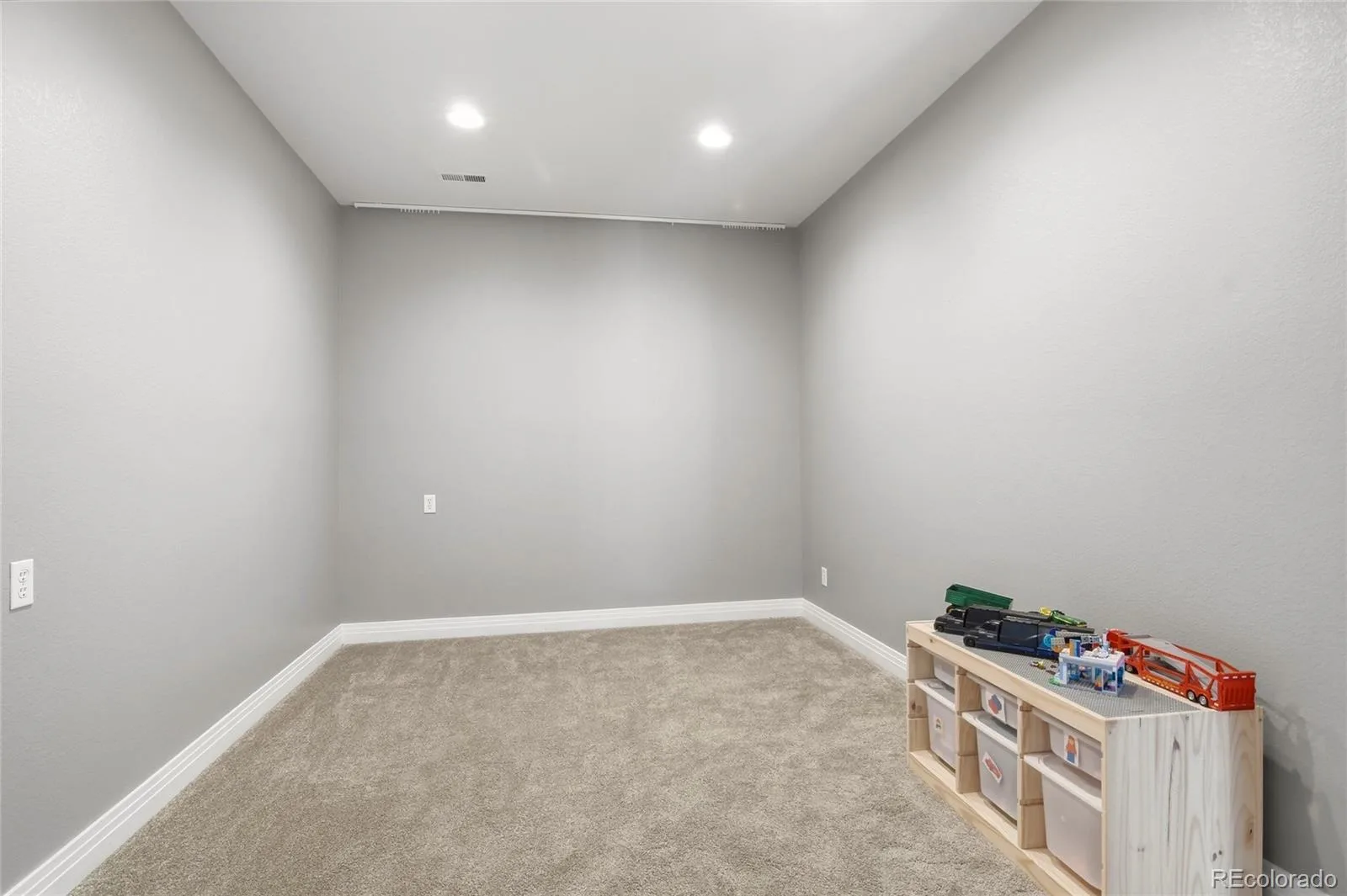 17047 W 61st Place Arvada CO 80403 MLS #REC2471391 06092026204442 1600 21
