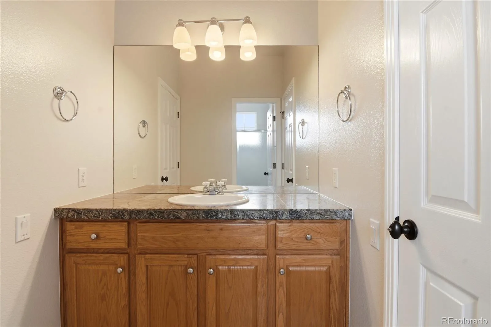 17047 W 61st Place Arvada CO 80403 MLS #REC2471391 06092026204442 1600 24