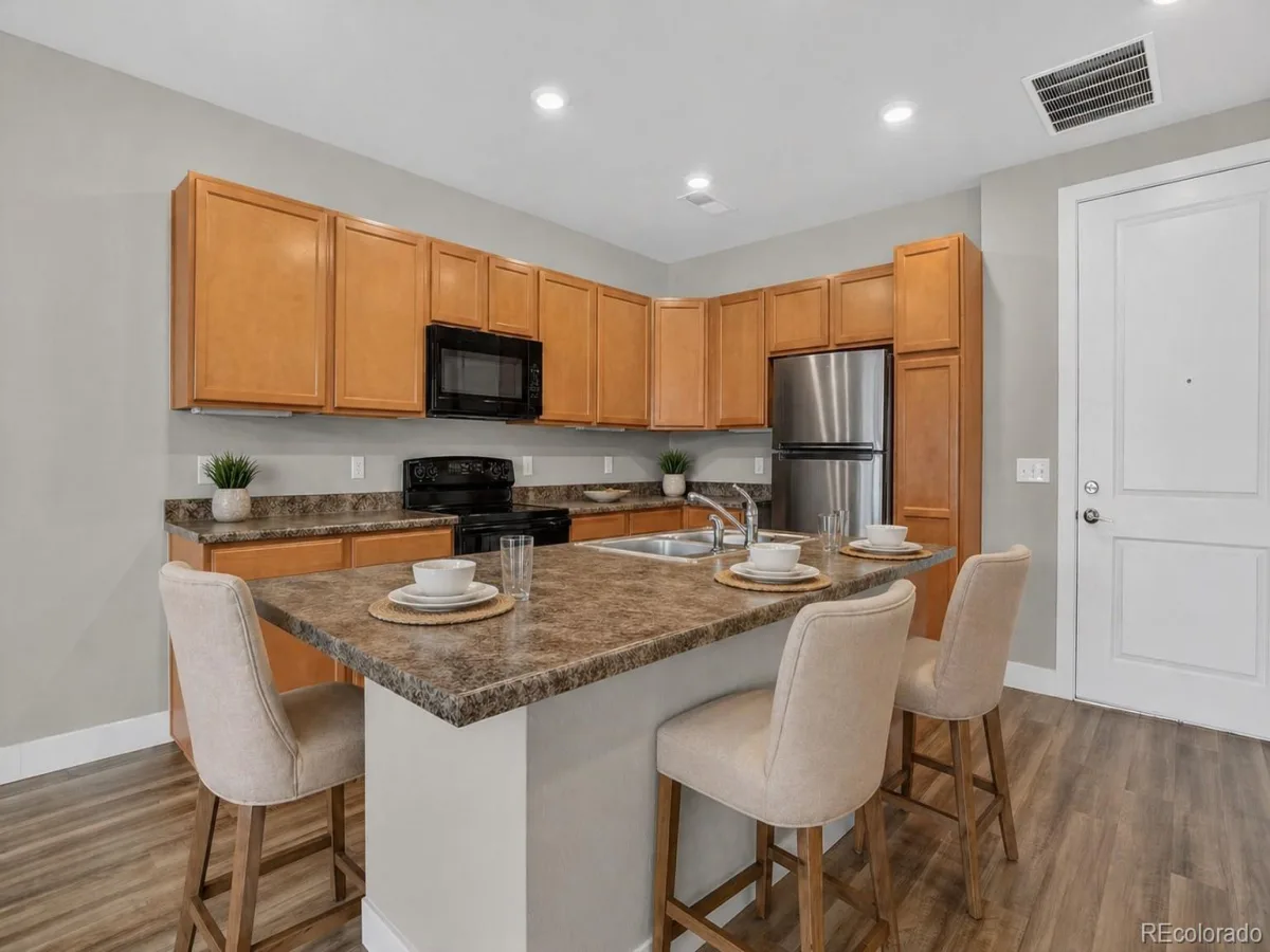 14351 E Tennessee Avenue #305 #5 Aurora CO 80012 | MLS #REC2473008 09222026221749 1200 8