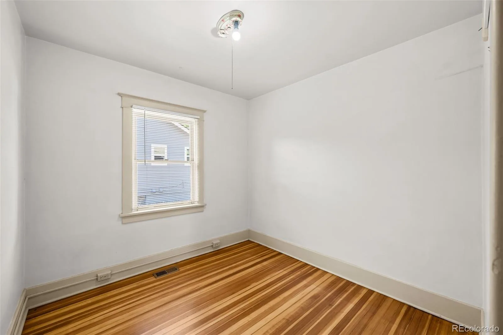 2080 S Emerson Street Denver CO 80210 | MLS #REC2473199 08202026143629 1600 19