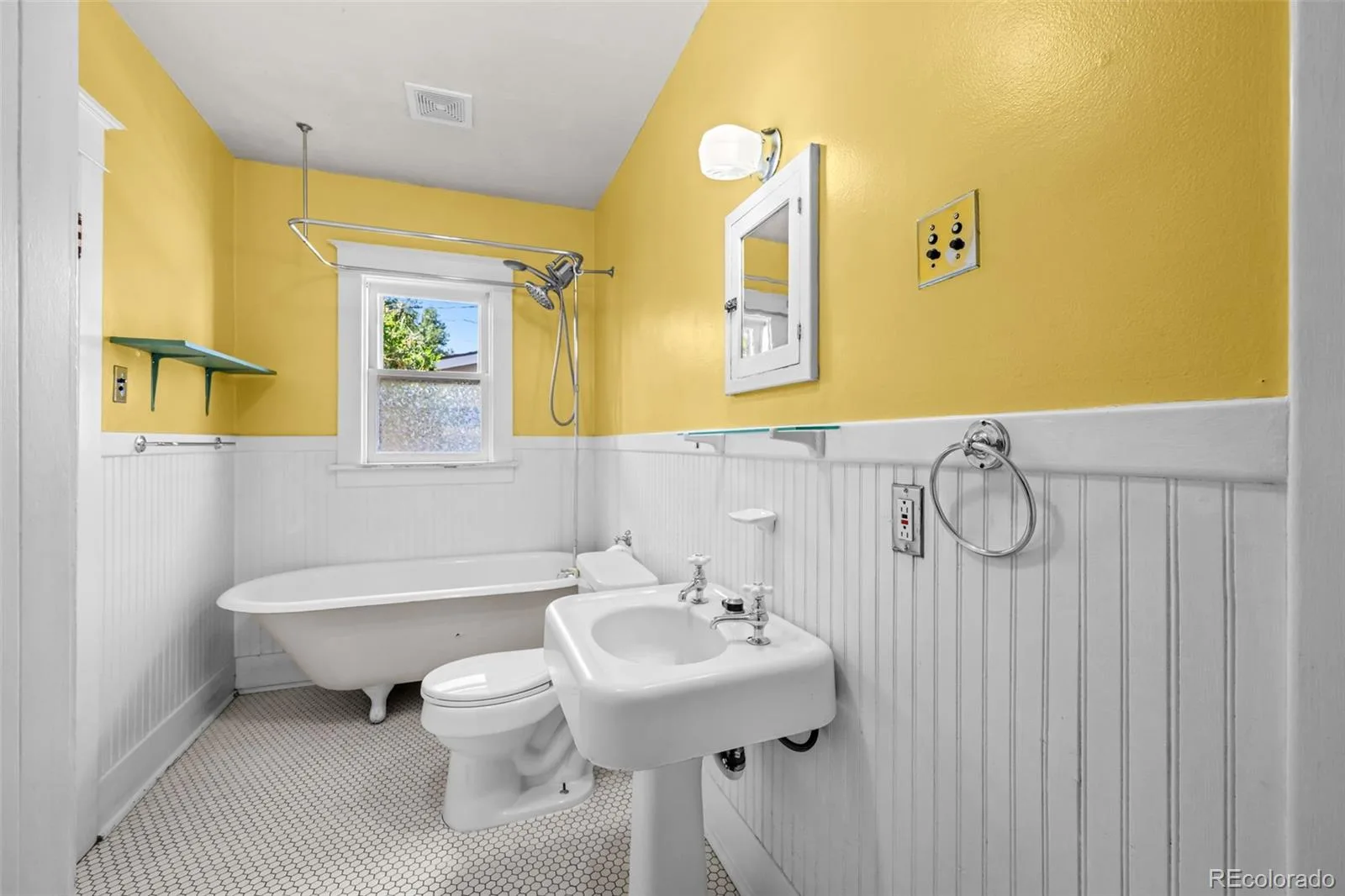 2080 S Emerson Street Denver CO 80210 | MLS #REC2473199 08202026143629 1600 20
