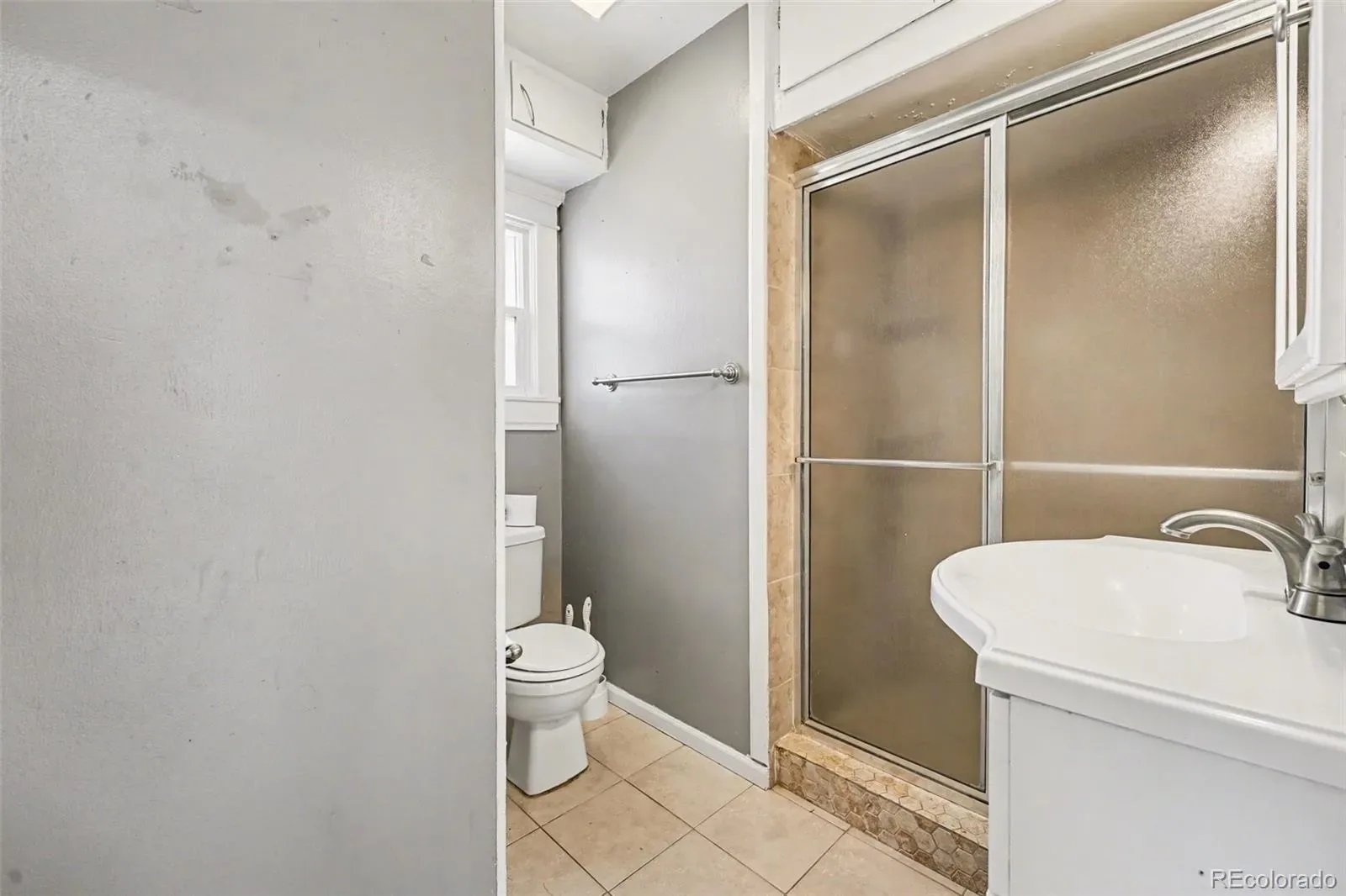 1328 Dayton Street Aurora CO 80010 MLS #REC2473358 03262026170841 1600 13