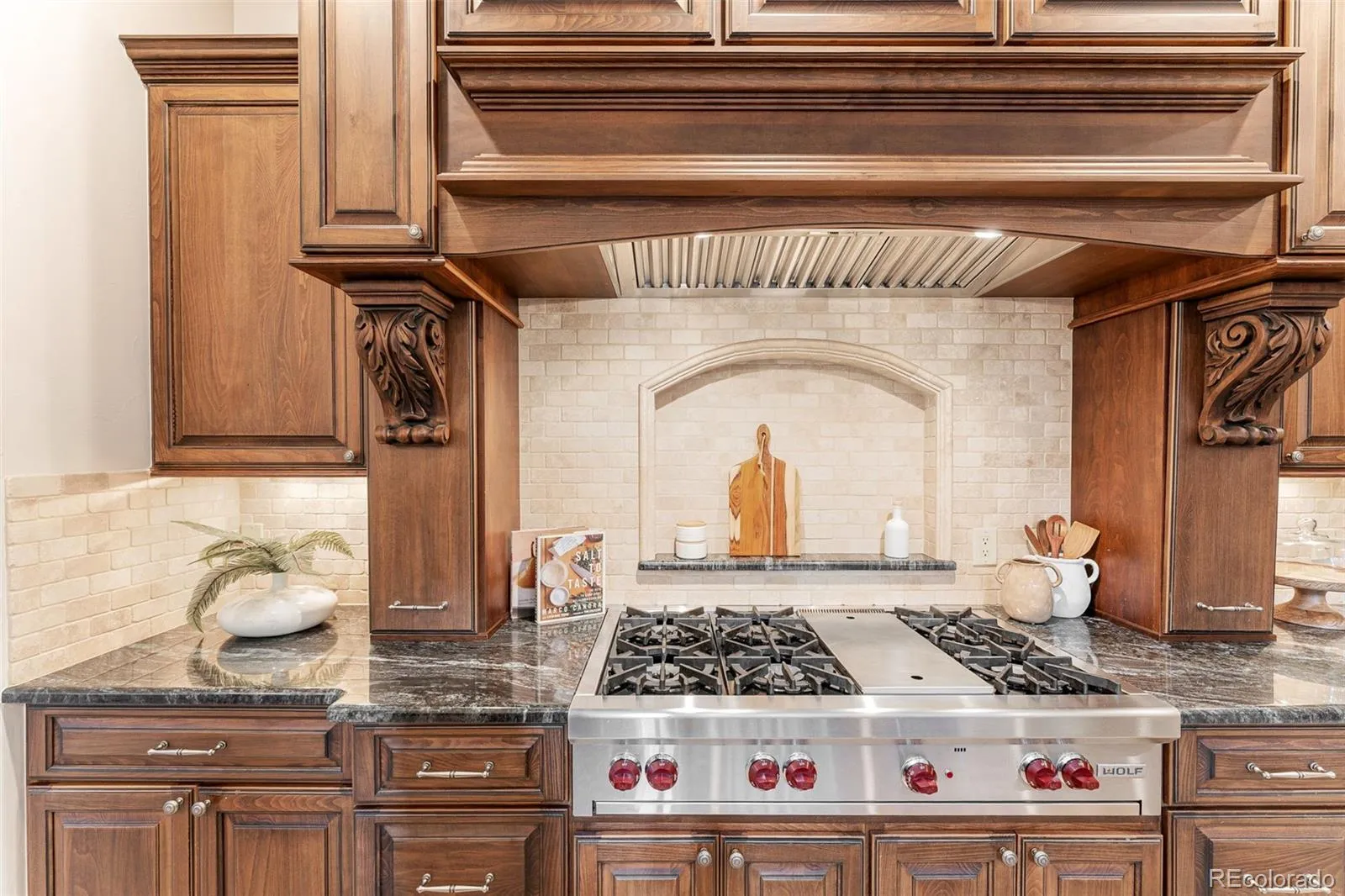 04162026173105 1600 11