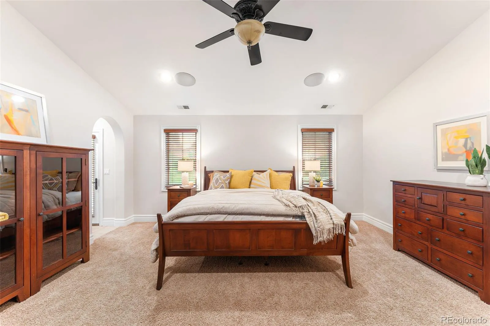 04162026173105 1600 29