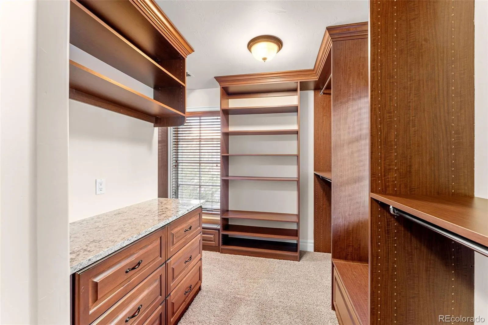 04162026173105 1600 32