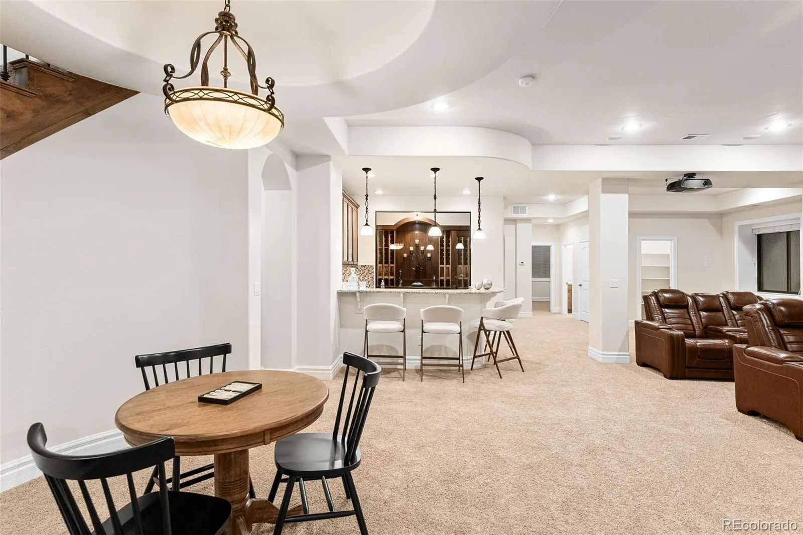 04162026173105 1600 40