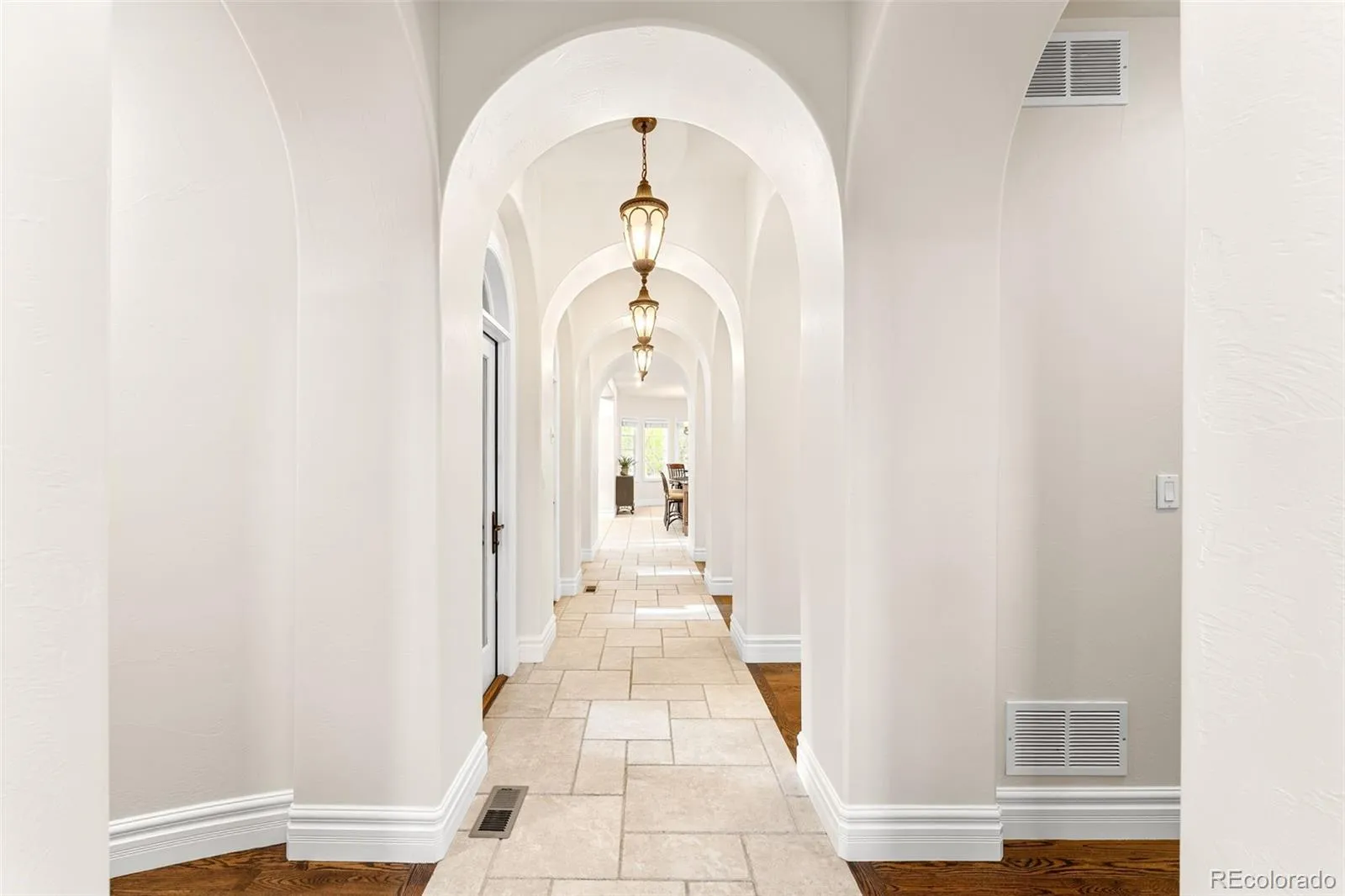 04162026173105 1600 6