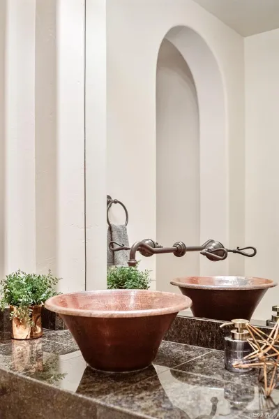 04162026173105 800 21