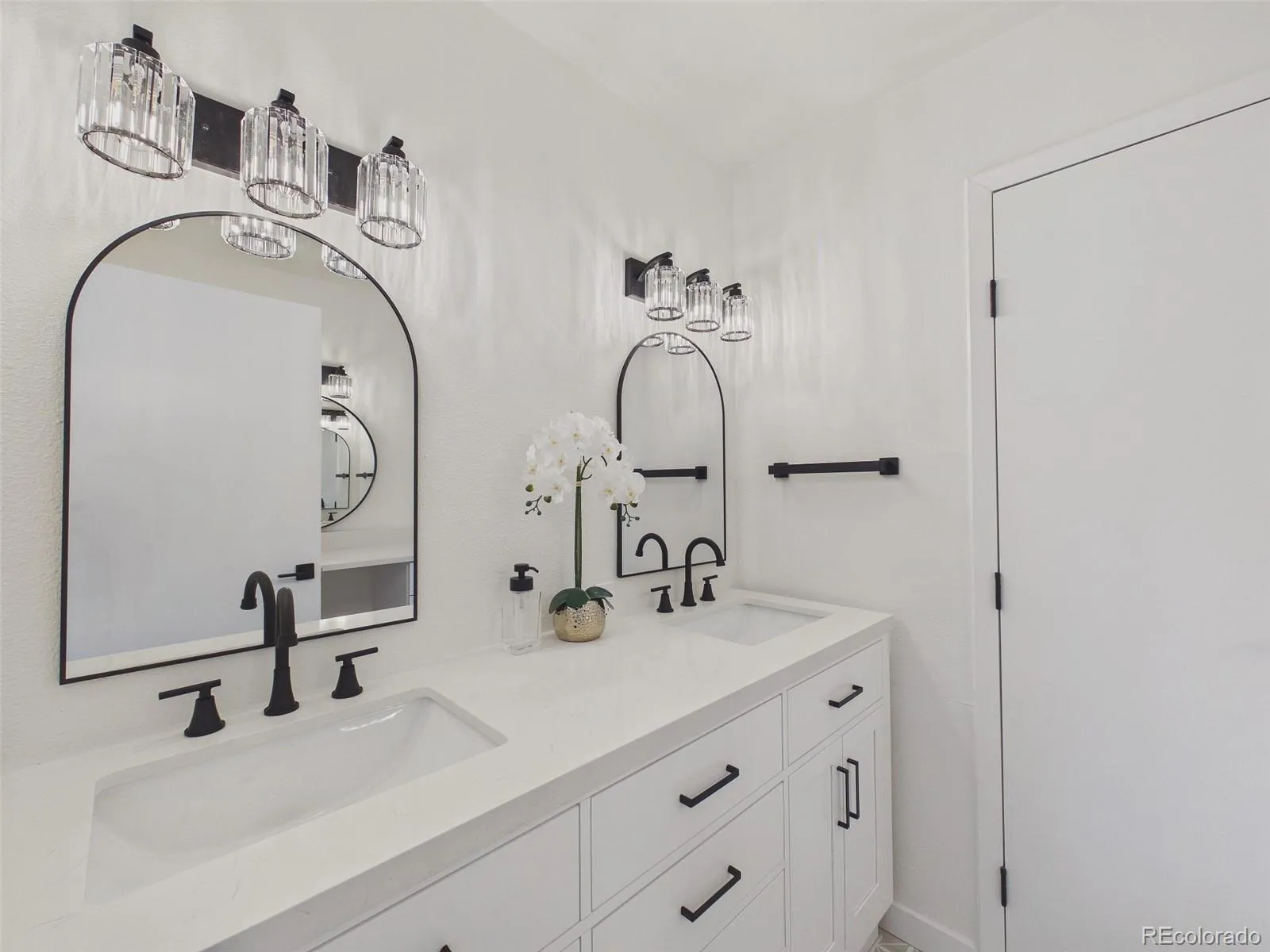 3550 S Harlan Street #195 Denver CO 80235 MLS #REC2474866 04302026044023 1600 17