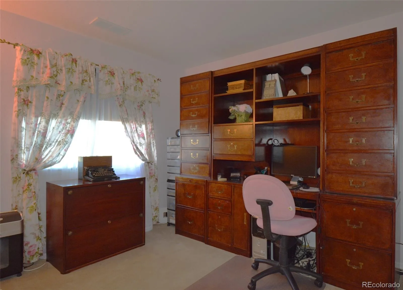 993 Parsons Avenue Castle Rock CO 80104 | MLS #REC2477031 09012026021515 1600 24