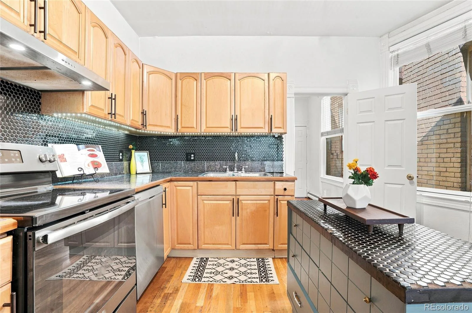 1769 N Washington Street Denver CO 80203 | MLS #REC2477591 08122026005645 1600 10