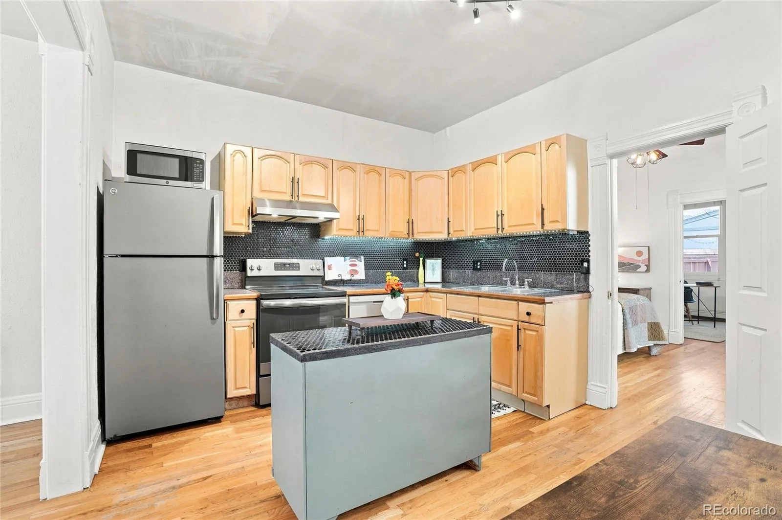 1769 N Washington Street Denver CO 80203 | MLS #REC2477591 08122026005645 1600 8