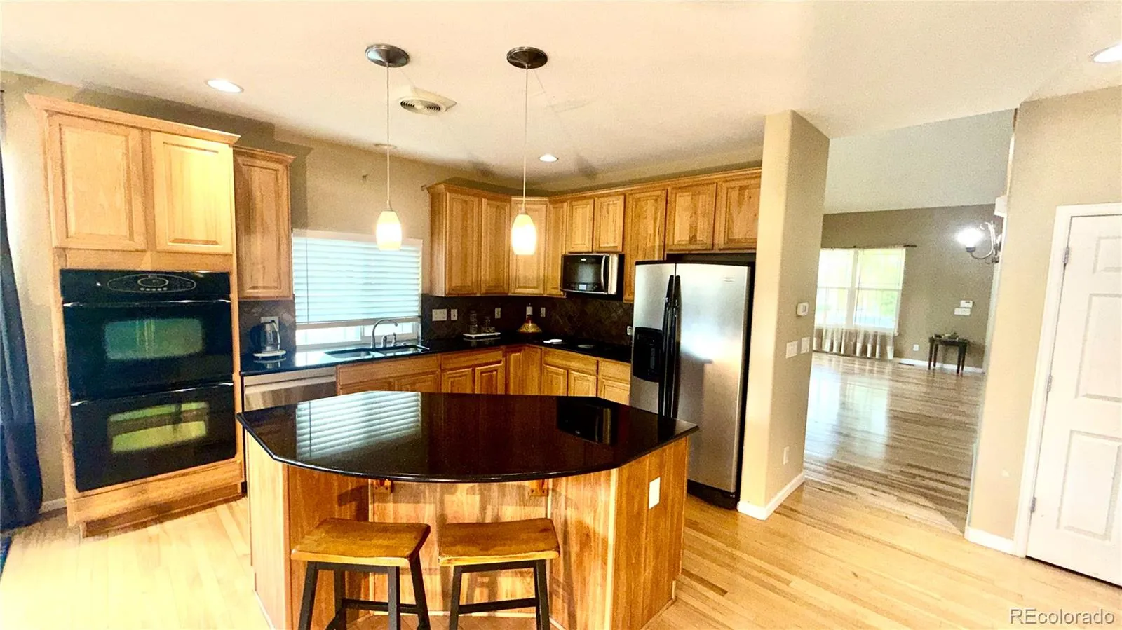 5386 S Haleyville Way Aurora CO 80016 MLS #REC2478173 04302026053454 1600 10