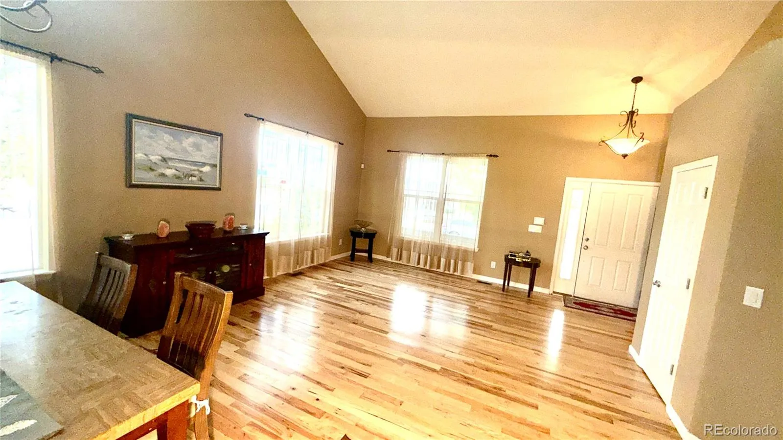 5386 S Haleyville Way Aurora CO 80016 MLS #REC2478173 04302026053454 1600 18