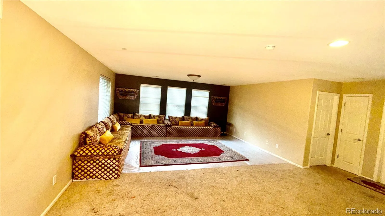 5386 S Haleyville Way Aurora CO 80016 MLS #REC2478173 04302026053454 1600 33