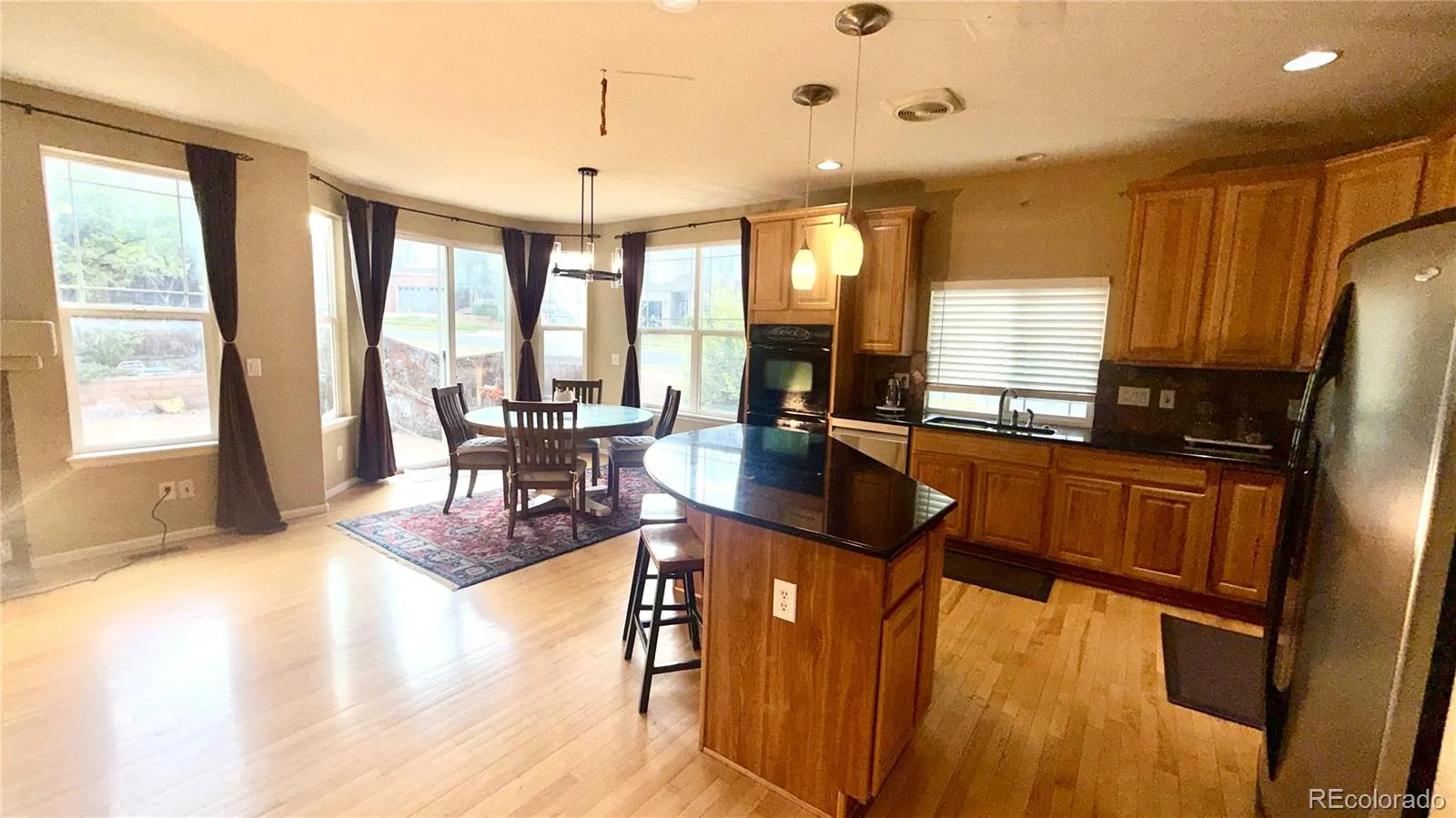 5386 S Haleyville Way Aurora CO 80016 MLS #REC2478173 04302026053454 1600 5