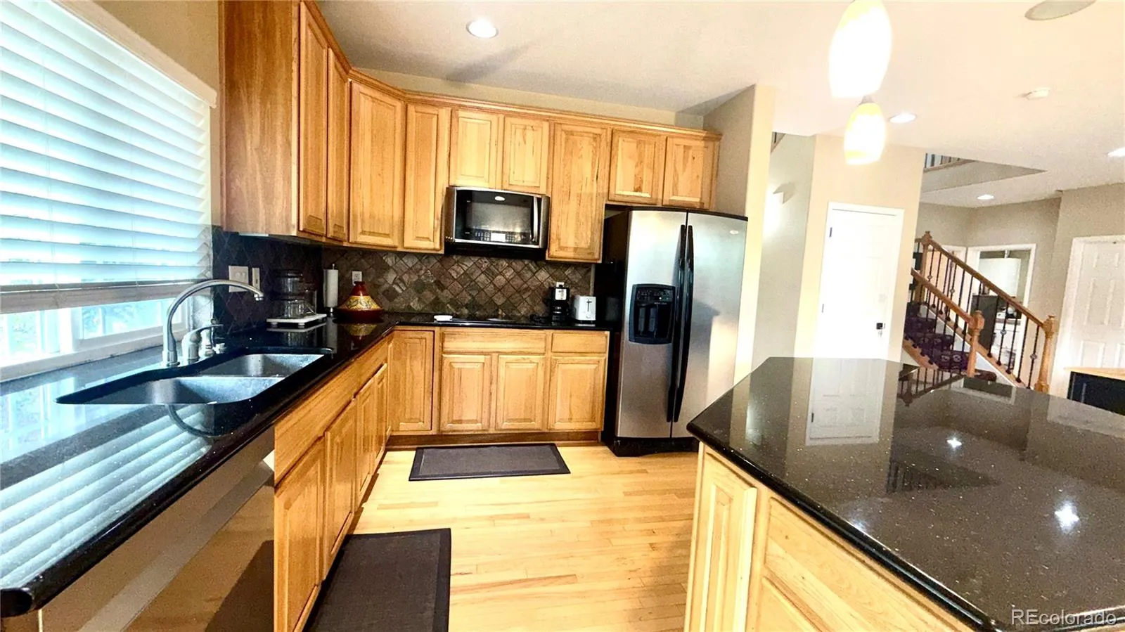 5386 S Haleyville Way Aurora CO 80016 MLS #REC2478173 04302026053454 1600 6