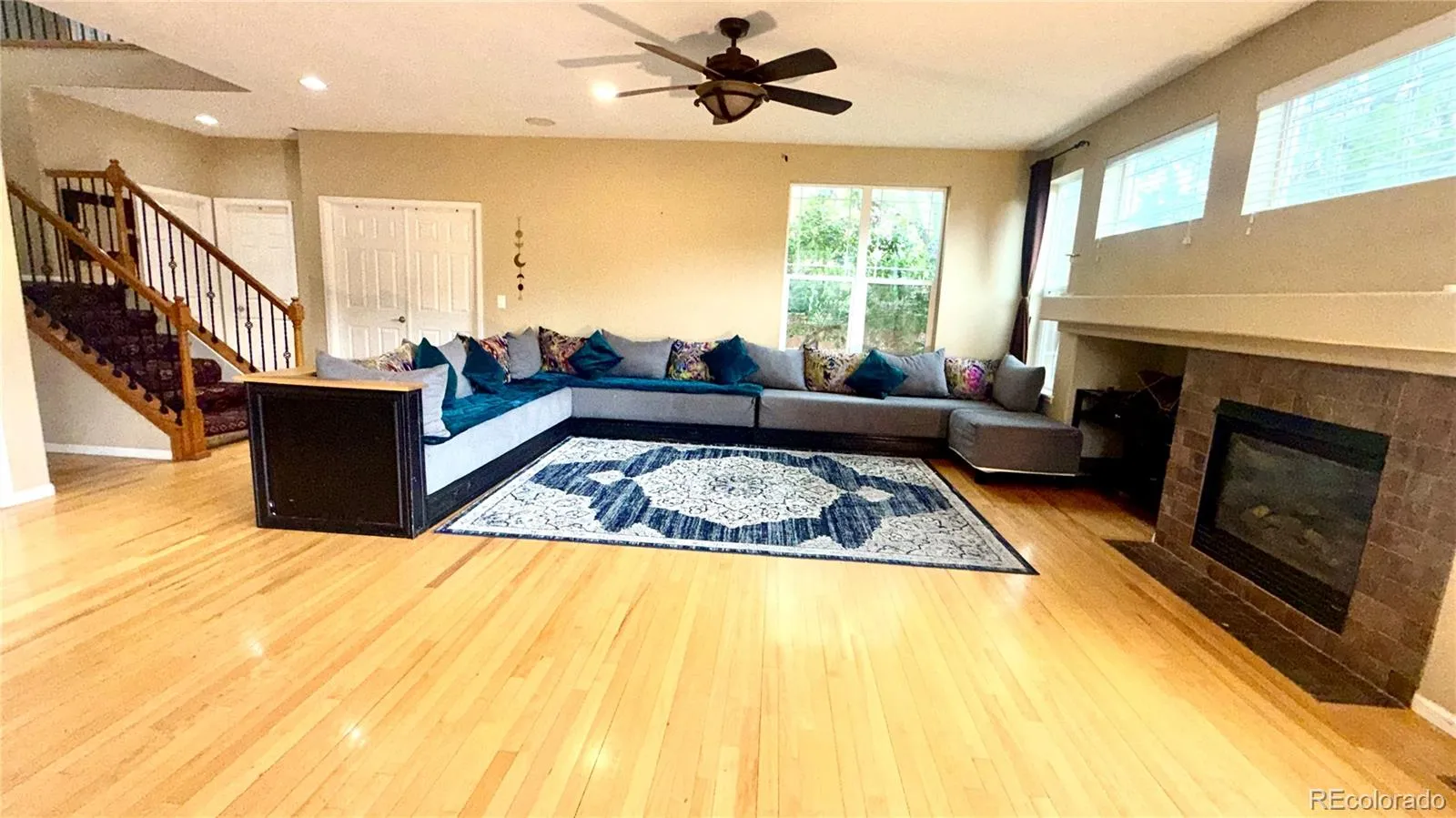 5386 S Haleyville Way Aurora CO 80016 MLS #REC2478173 04302026053454 1600 8
