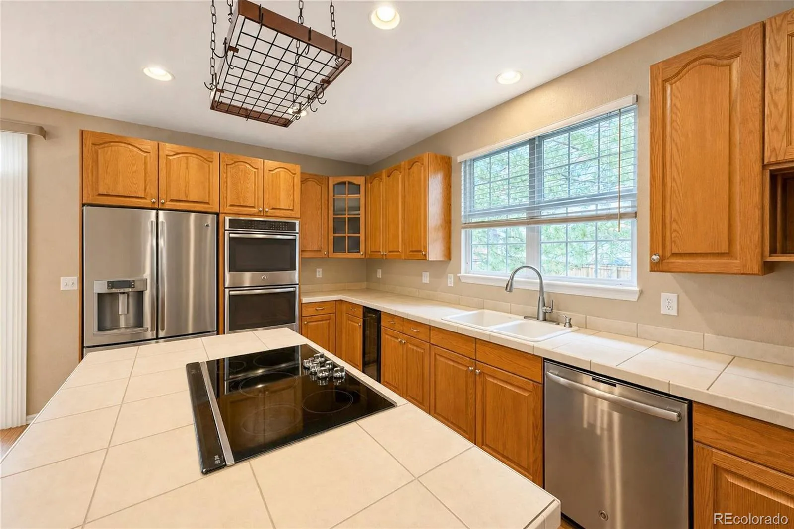 5055 Montvale Drive Littleton CO 80130 | MLS #REC2478377 08152026141135 1600 14