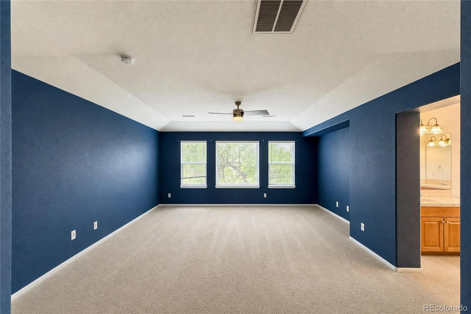 5055 Montvale Drive Littleton CO 80130 | MLS #REC2478377 08152026141135 1600 20