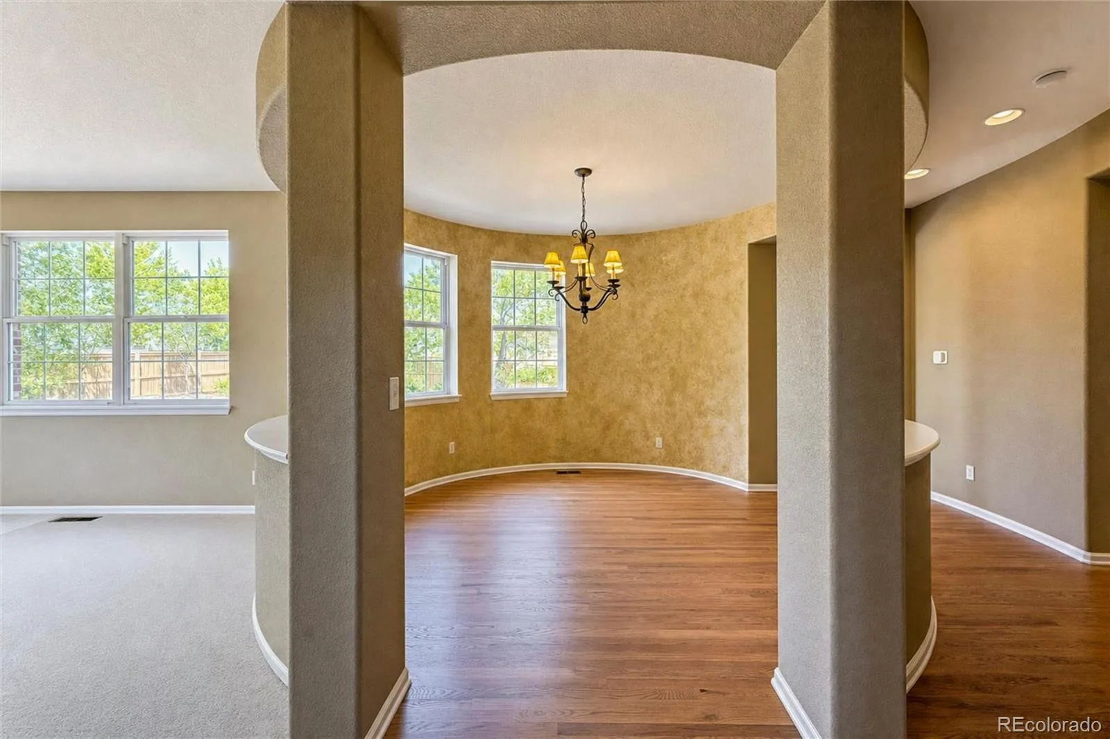 5055 Montvale Drive Littleton CO 80130 | MLS #REC2478377 08152026141135 1600 5