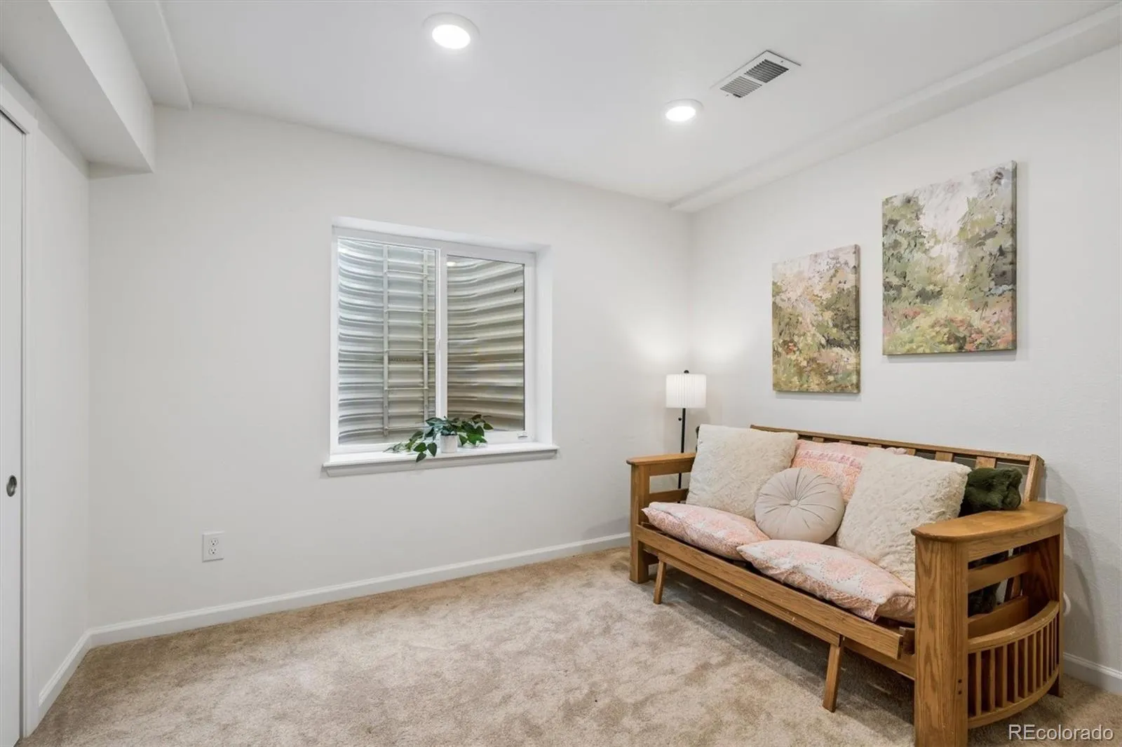 25980 E Davies Drive Aurora CO 80016 MLS #REC2478973 05142026234812 1600 21