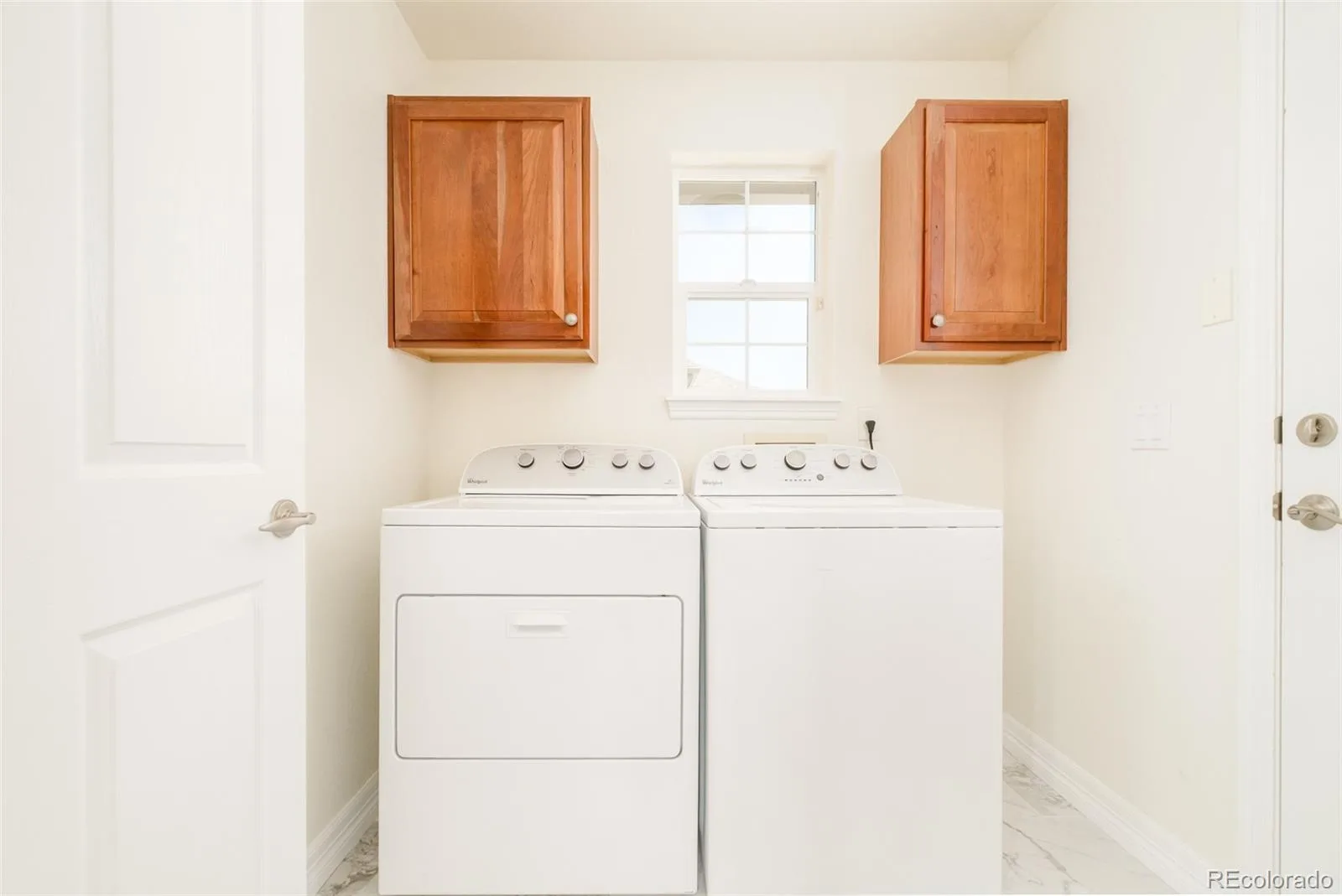 7645 S Addison Way Aurora CO 80016 | MLS #REC2479195 08272026235532 1600 9