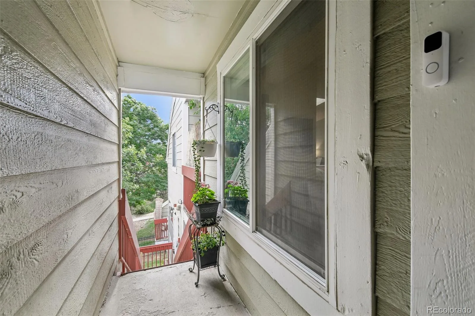 982 S Dearborn Way #18 Aurora CO 80012 | MLS #REC2479383 08152026194726 1600 13