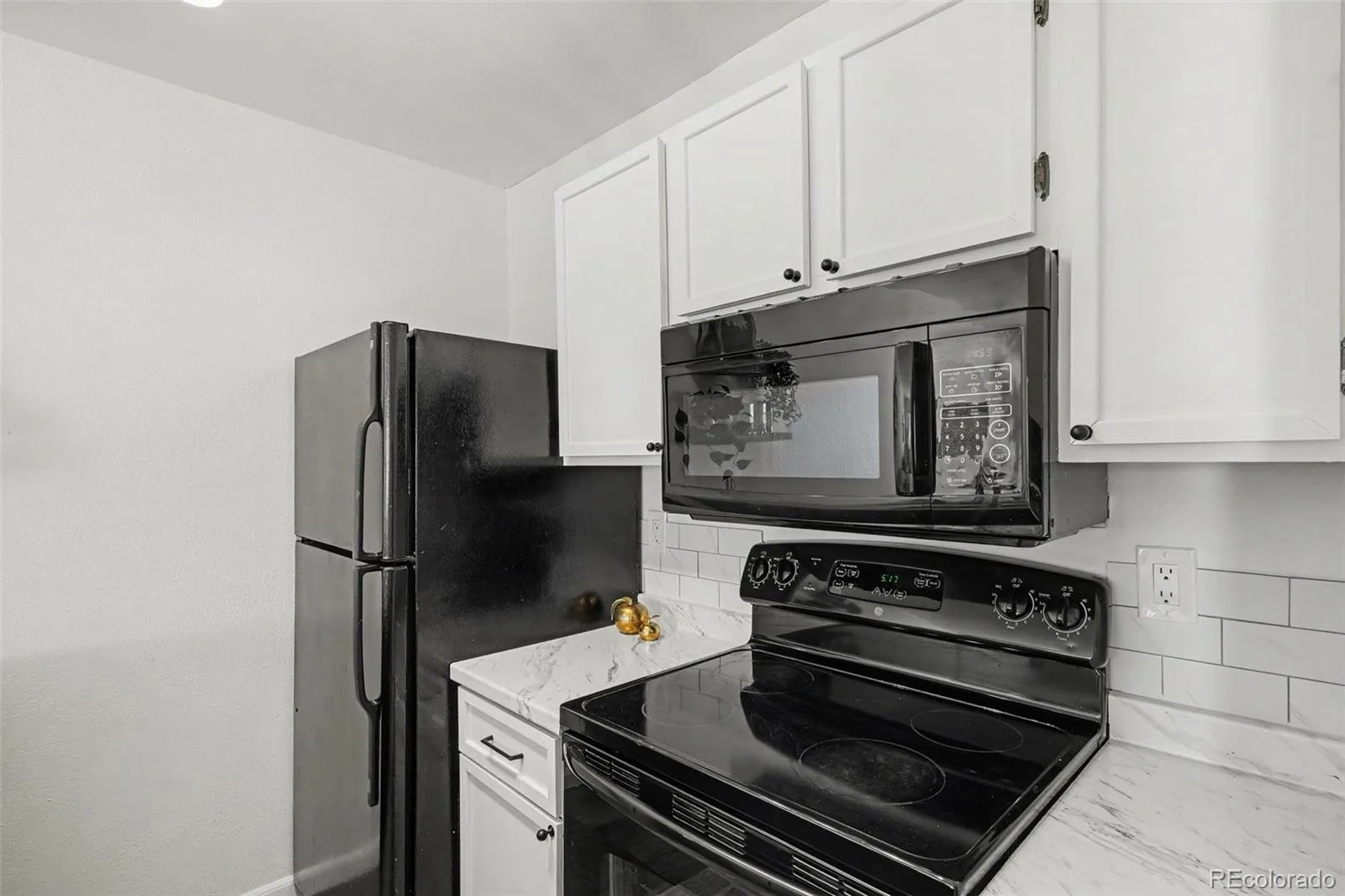 532 Oakwood Drive #D103 Castle Rock CO 80104 | MLS #REC2480623 08202026202138 1600 6