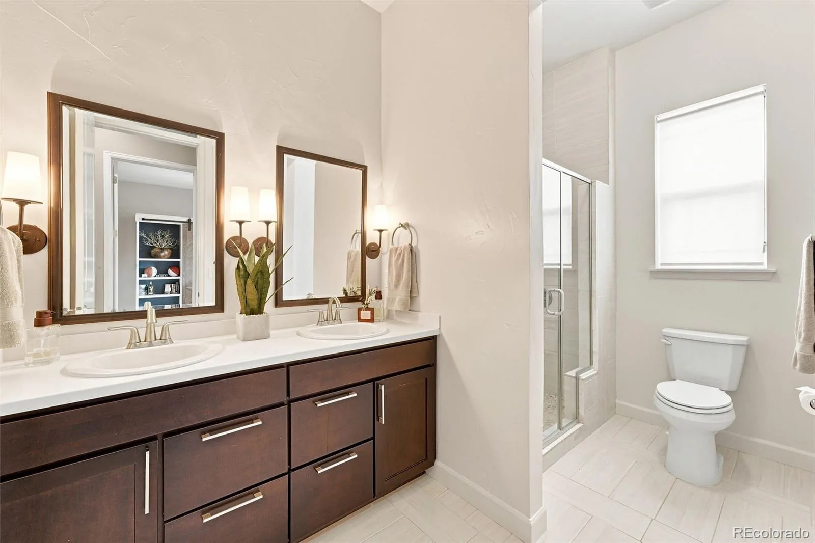 5466 Water Oak Circle Castle Rock CO 80108 | MLS #REC2480767 08272026220534 1600 34