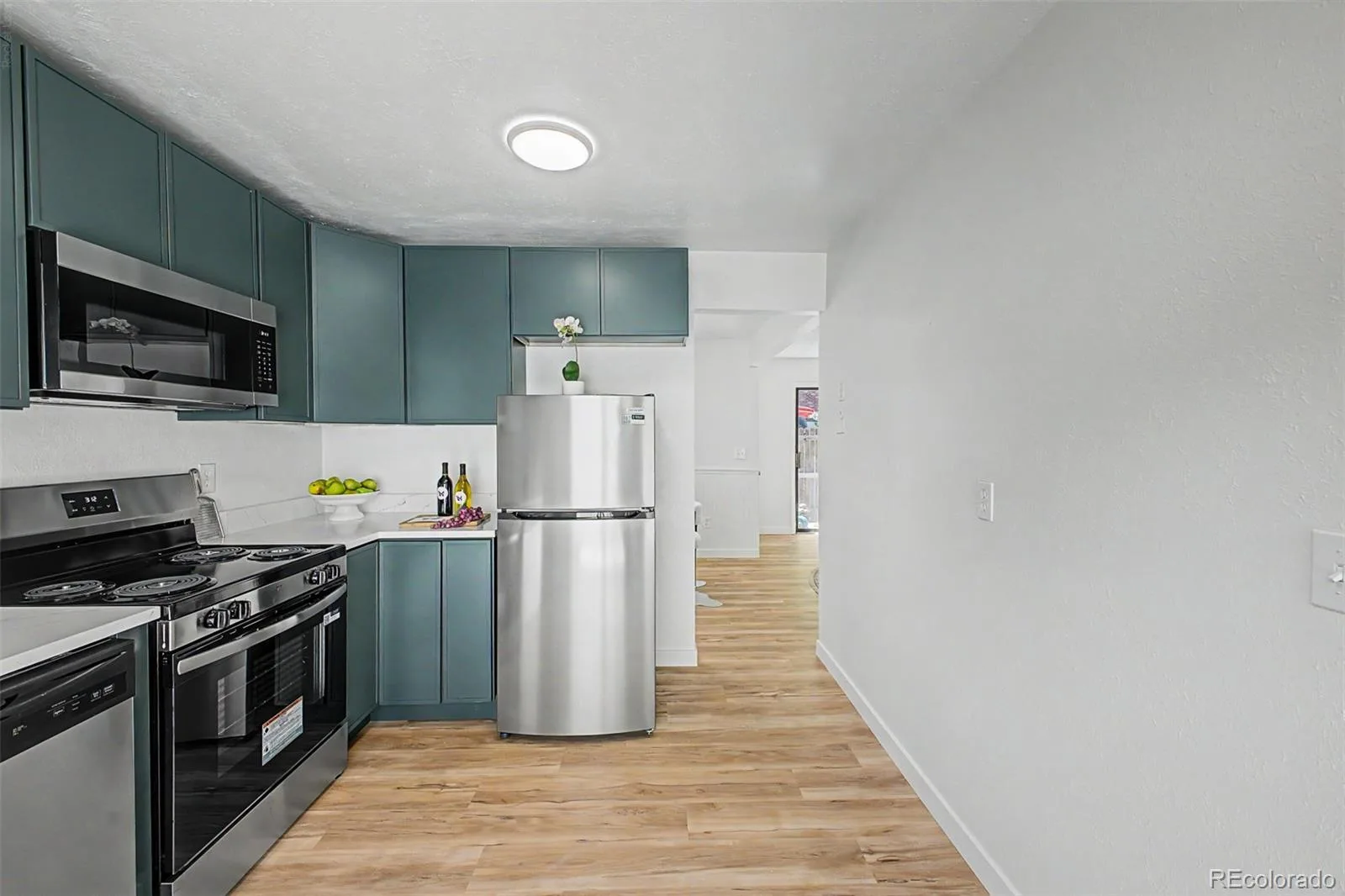 1866 S Hoyt Street Lakewood CO 80232 | MLS #REC2481964 07092026154019 1600 6