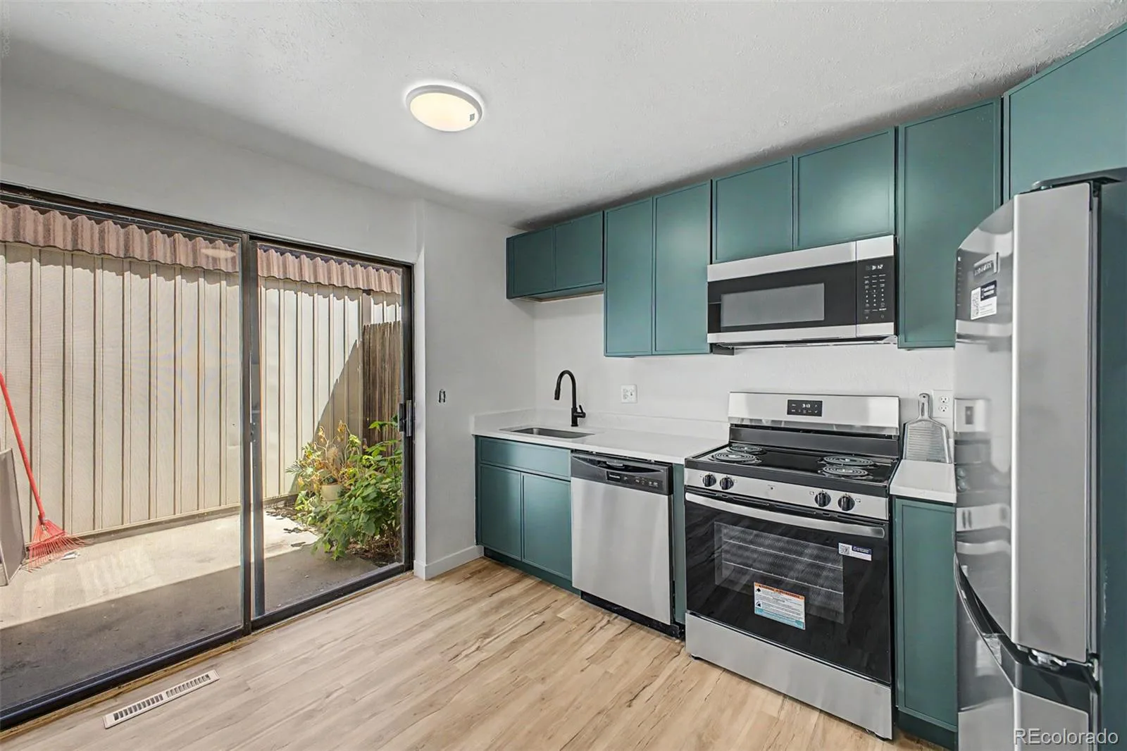 1866 S Hoyt Street Lakewood CO 80232 | MLS #REC2481964 07092026154019 1600 7