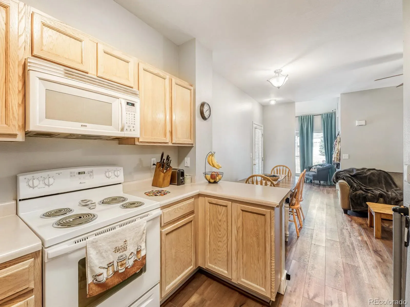 3216 S Walden Court #L Aurora CO 80013 MLS #REC2482228 03252026153308 1600 10