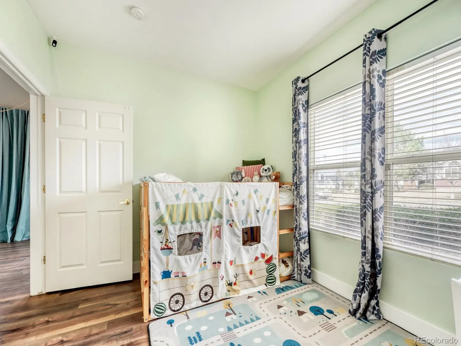 3216 S Walden Court #L Aurora CO 80013 MLS #REC2482228 03252026153308 1600 24