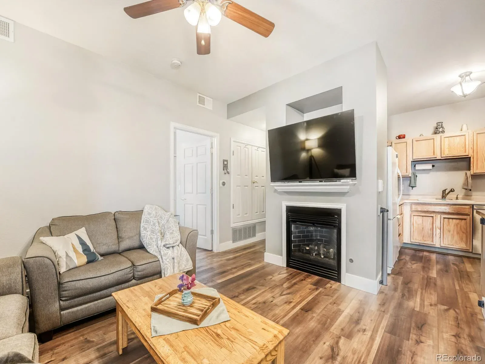 3216 S Walden Court #L Aurora CO 80013 MLS #REC2482228 03252026153308 1600 3