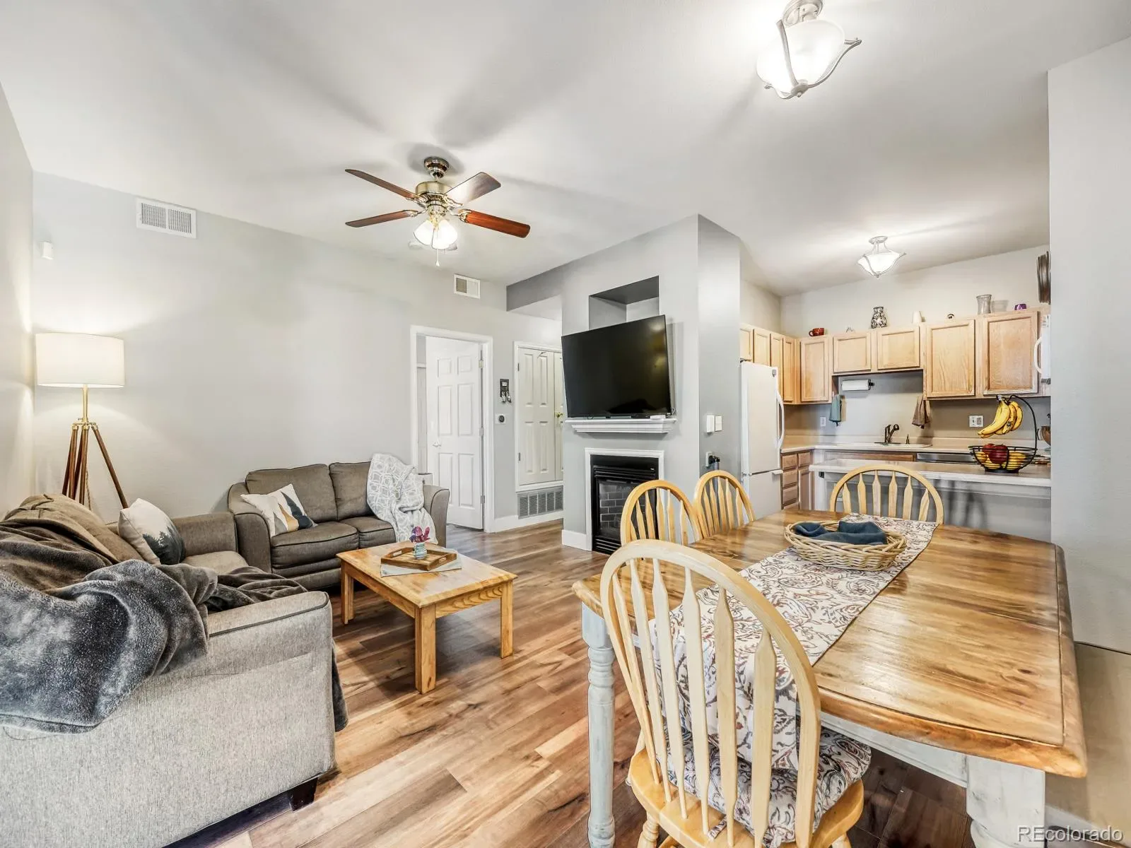 3216 S Walden Court #L Aurora CO 80013 MLS #REC2482228 03252026153308 1600 9