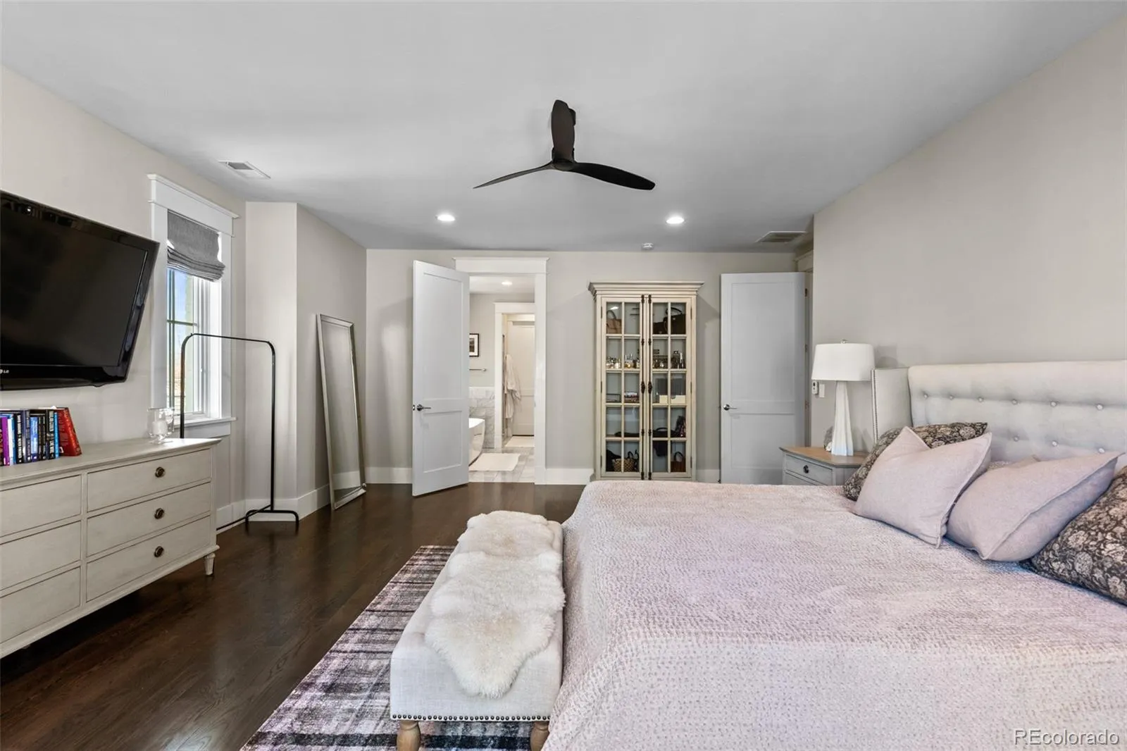 04172026011139 1600 23